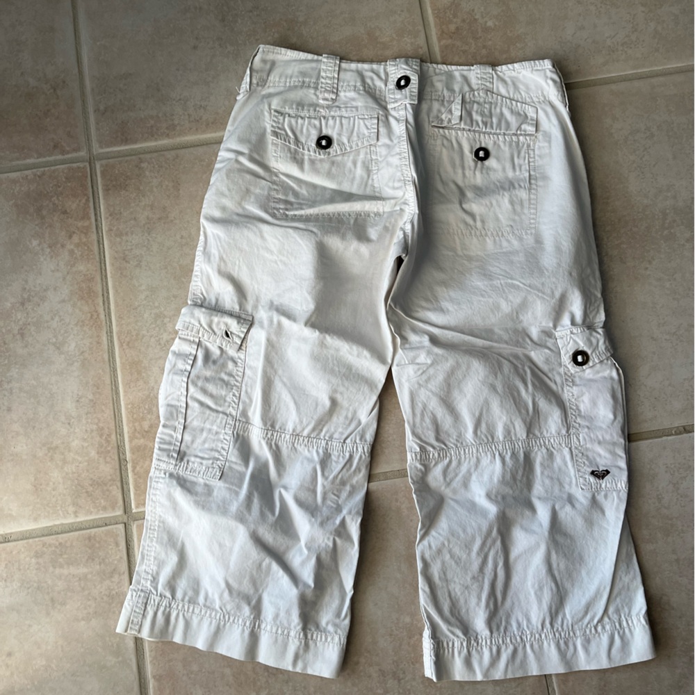 Roxy White Cargo Capris - Picture 4 of 4